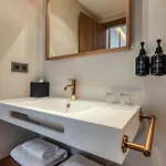 Indigo By Ihg מלון
