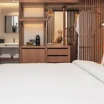 Indigo By Ihg מלון 4*