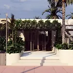 Indigo By Ihg מלון גאנדיה