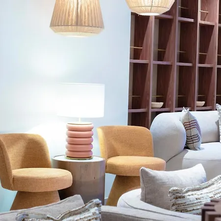 Indigo By Ihg غانديا