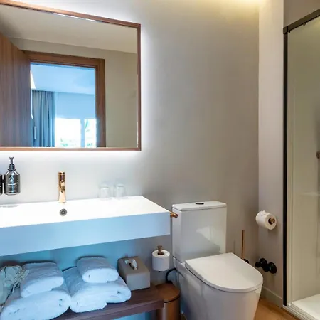 Hotel Indigo By Ihg 4*